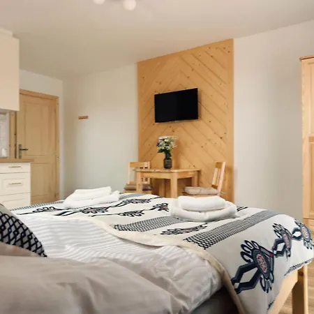 Apartament 242e