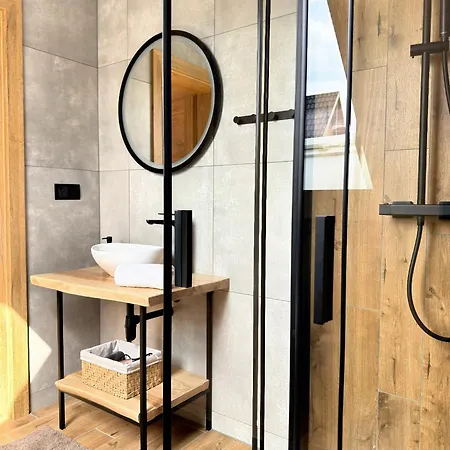 242e Apartament Chocholow
